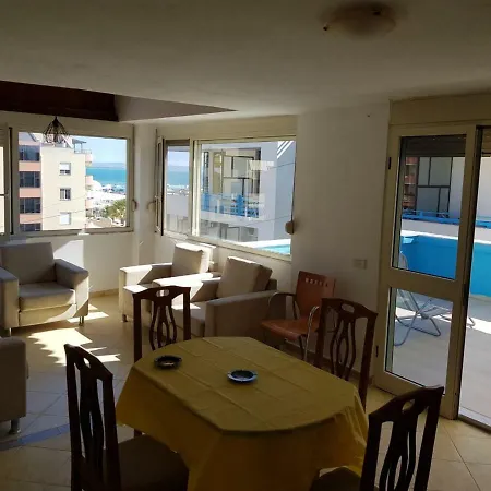 Casa Blue Penthouse Sea View Ferienhaus *